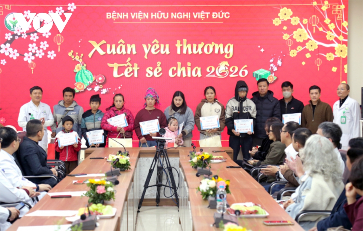 Charity programme brings Tet cheer to disadvantaged patients